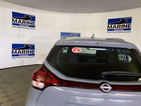 Used 2023 Nissan Kicks SV FWD image 9
