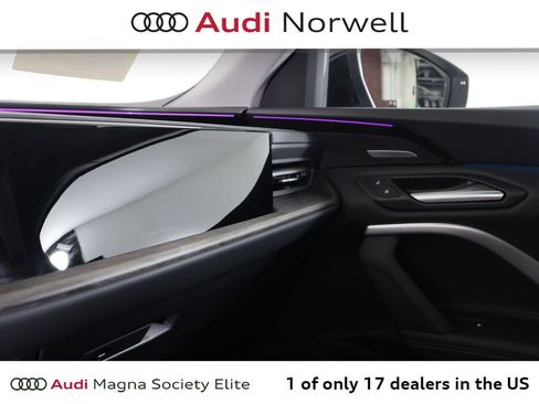 Certified 2025 Audi Q5 Premium w/ Premium Plus AWD/4WD image 8