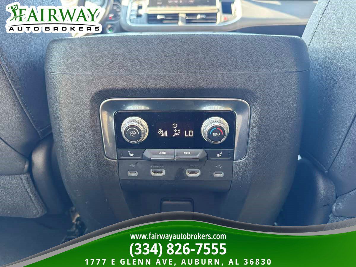 Used 2021 GMC Yukon XL AT4 w/ AT4 Premium Plus Package AWD/4WD image 28