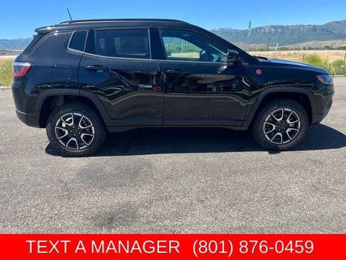 New 2026 Jeep Compass Trailhawk AWD/4WD image 2