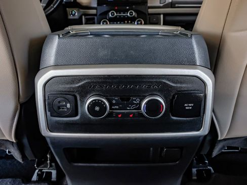 Used 2022 Ford Expedition Max Limited image 36
