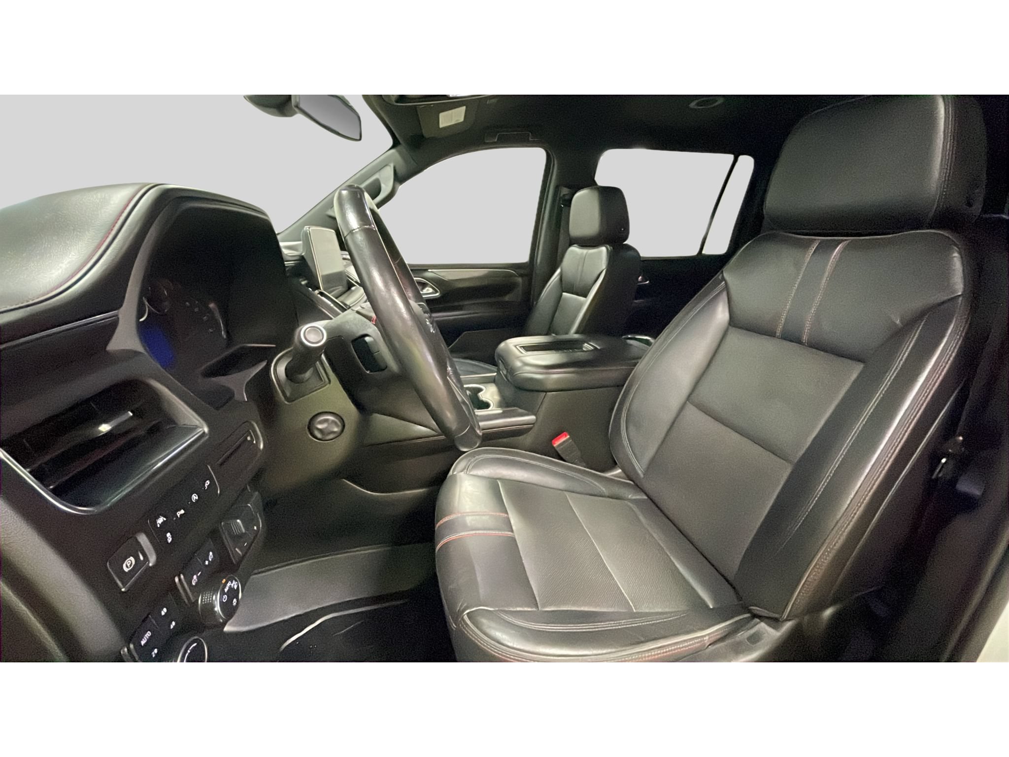 Used 2021 Chevrolet Suburban RST w/ Luxury Package AWD/4WD image 12