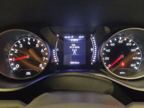 Used 2020 Jeep Compass Sport AWD/4WD image 23
