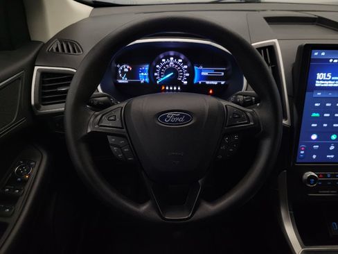 Used 2021 Ford Edge SE w/ Cargo Accessory Package FWD image 22