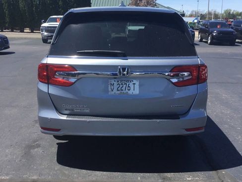 Used 2018 Honda Odyssey Touring image 4