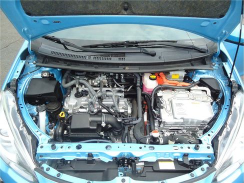 Used 2016 Toyota Prius C Three image 25