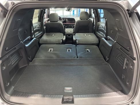 New 2026 Chevrolet Traverse RS image 41