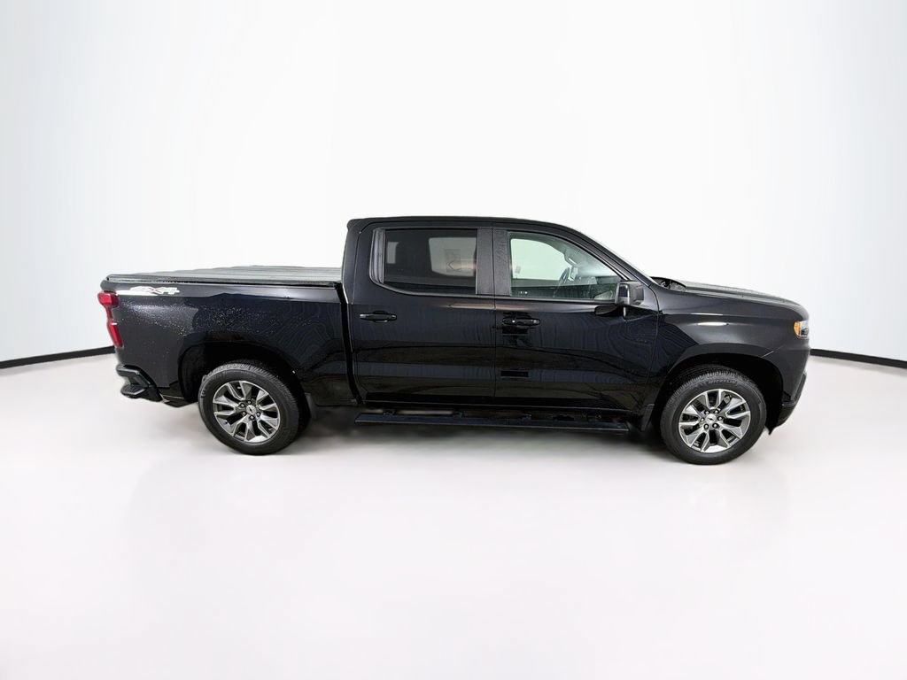 Used 2021 Chevrolet Silverado 1500 RST w/ Convenience Package II AWD/4WD image 4