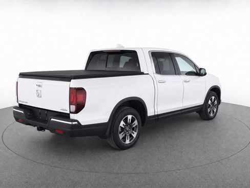 Used 2017 Honda Ridgeline RTL-E image 4