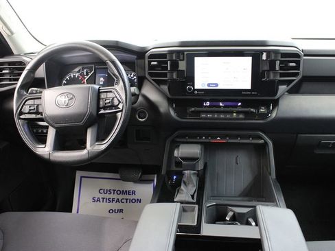 Used 2022 Toyota Tundra SR w/ SR Tow Package AWD/4WD image 9