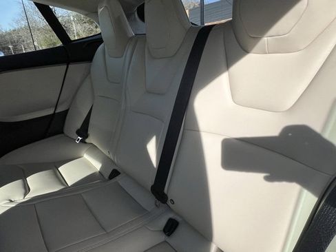 Used 2018 Tesla Model S 75D image 21