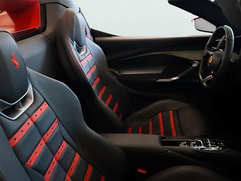 Used 2024 Ferrari 296 GTS RWD image 18