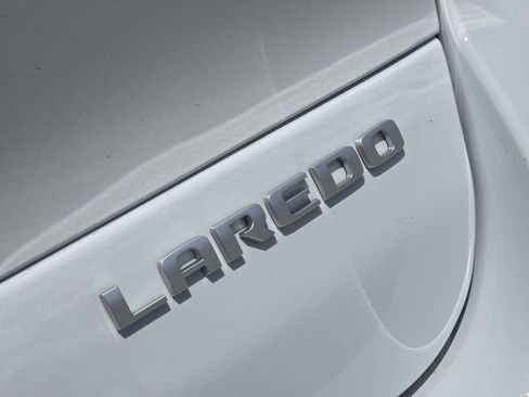 New 2026 Jeep Grand Cherokee L Laredo AWD/4WD image 7
