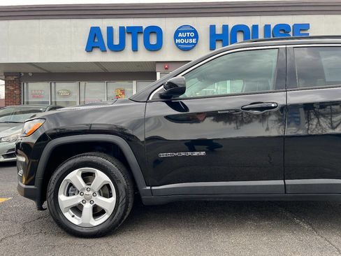 Used 2018 Jeep Compass Latitude w/ Popular Equipment Group image 34