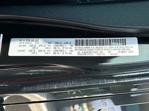 Used 2015 Jeep Wrangler Unlimited Rubicon w/ Connectivity Group image 26