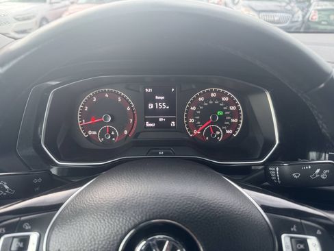 Used 2019 Volkswagen Jetta SE FWD image 24