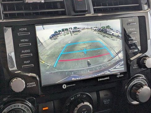Used 2020 Toyota 4Runner TRD Off-Road AWD/4WD image 14