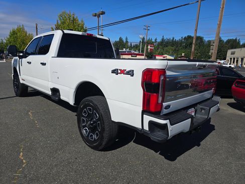 Used 2024 Ford F350 Platinum AWD/4WD image 5
