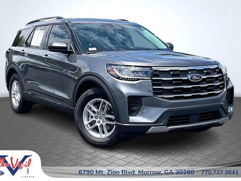 Used 2026 Ford Explorer Active RWD image 1