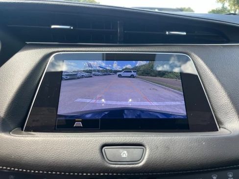 Used 2023 Cadillac XT4 Premium Luxury w/ Technology Package FWD image 26