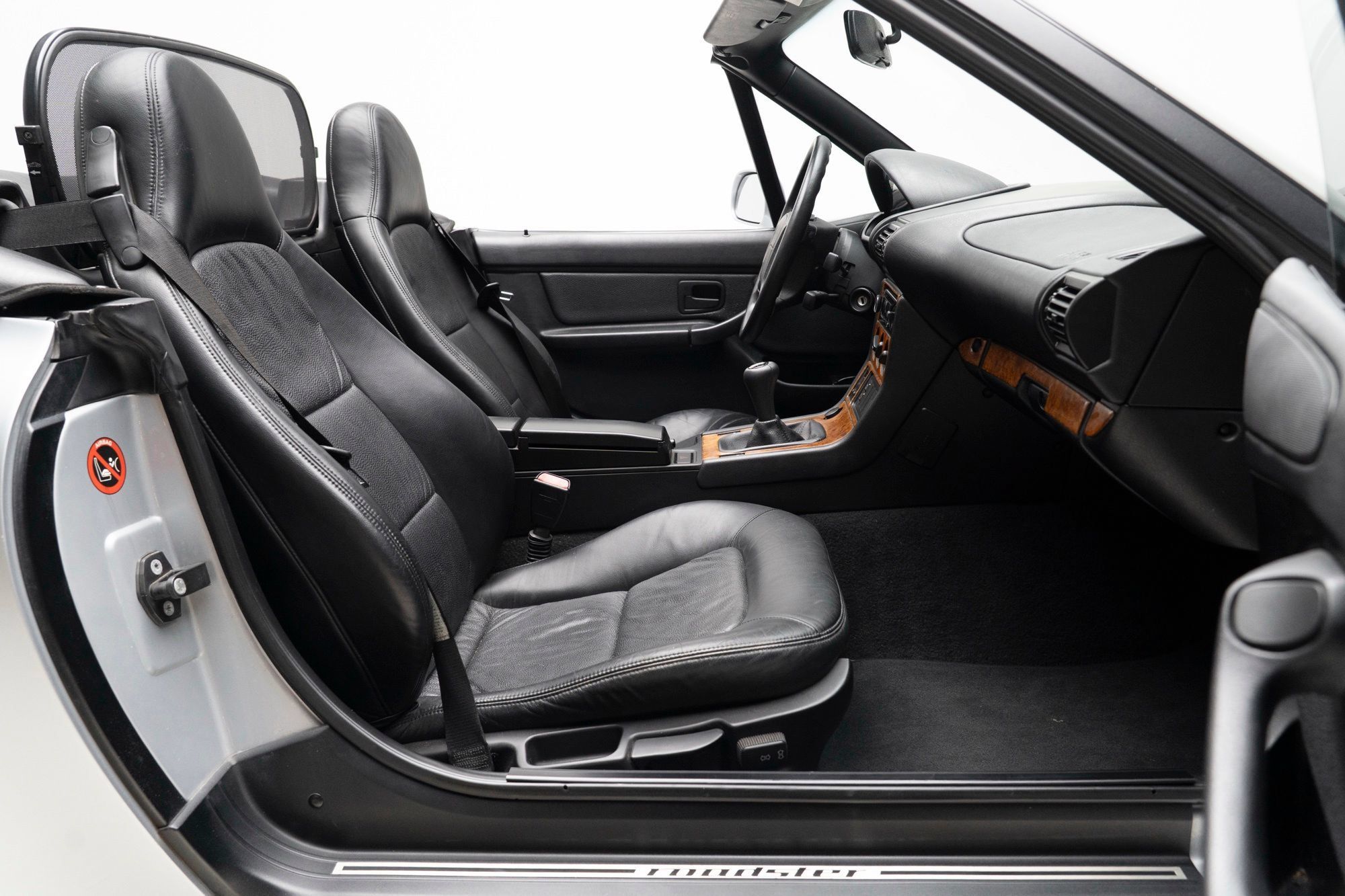Used 1997 BMW Z3 1.9 RWD image 42