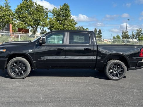 New 2026 RAM 1500 Laramie AWD/4WD image 6