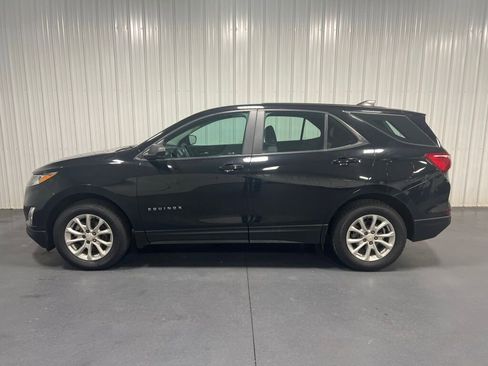 Used 2021 Chevrolet Equinox LS image 16