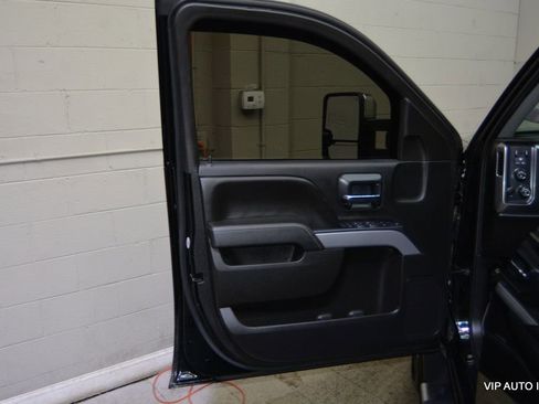 Used 2015 Chevrolet Silverado 2500 LT w/ LT Convenience Package AWD/4WD image 7
