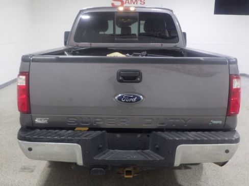 Used 2011 Ford F250 Lariat w/ Lariat Interior Pkg image 3