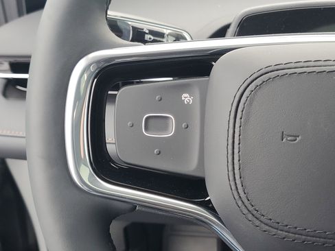 New 2026 Lincoln Nautilus Reserve w/ Jet Appearance Package image 17