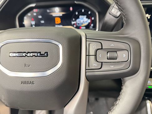 New 2025 GMC Sierra 2500 Denali w/ Denali Reserve Package image 18