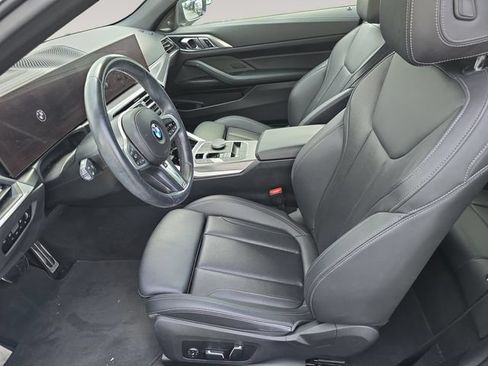 Used 2024 BMW 430i xDrive Convertible w/ M Sport Package AWD/4WD image 9