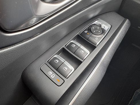 Used 2025 Kia Sorento EX w/ Panoramic Sunroof Package FWD image 38
