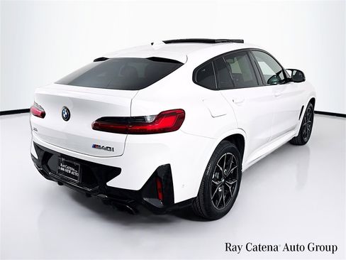 Used 2024 BMW X4 M40i w/ Premium Package image 7