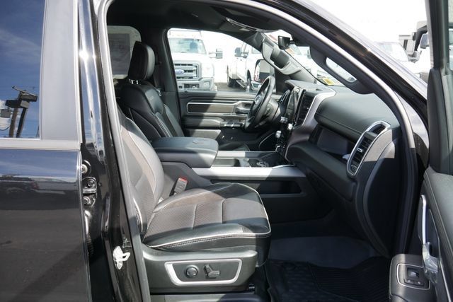 Used 2023 RAM 1500 Laramie AWD/4WD image 28
