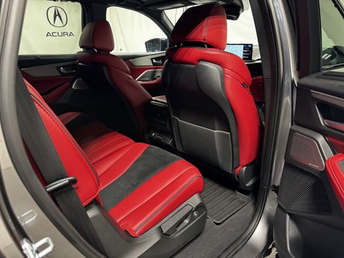 Used 2025 Acura MDX A-Spec image 13