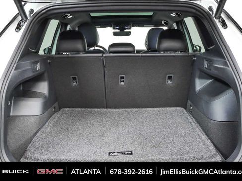 Used 2026 Volkswagen Tiguan SE R-Line FWD image 27