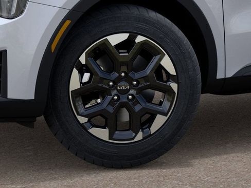 New 2026 Kia Sorento S w/ S Panoramic Sunroof Package image 9