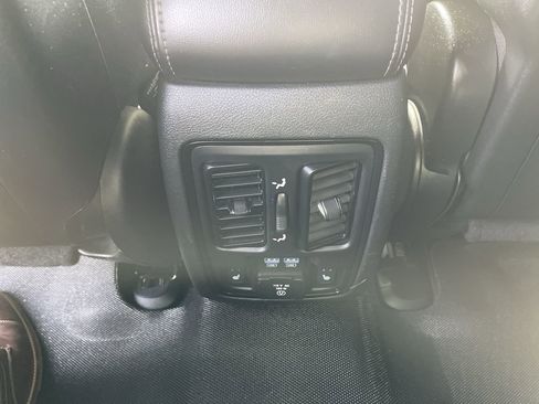 Used 2021 Dodge Durango GT image 21