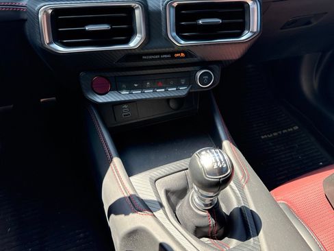 Used 2026 Ford Mustang GT Premium w/ GT Performance Package RWD image 15