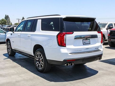 Used 2023 GMC Yukon XL AT4 w/ AT4 Premium Package AWD/4WD image 7