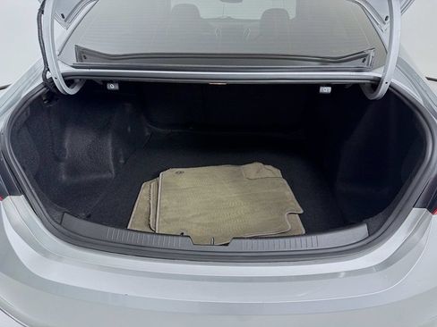Used 2018 Chevrolet Malibu LT FWD image 27