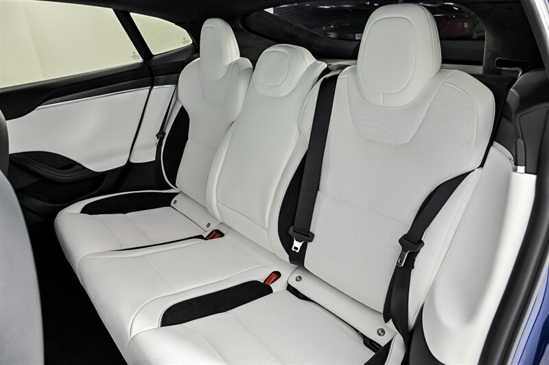 Used 2024 Tesla Model S Plaid AWD/4WD image 17