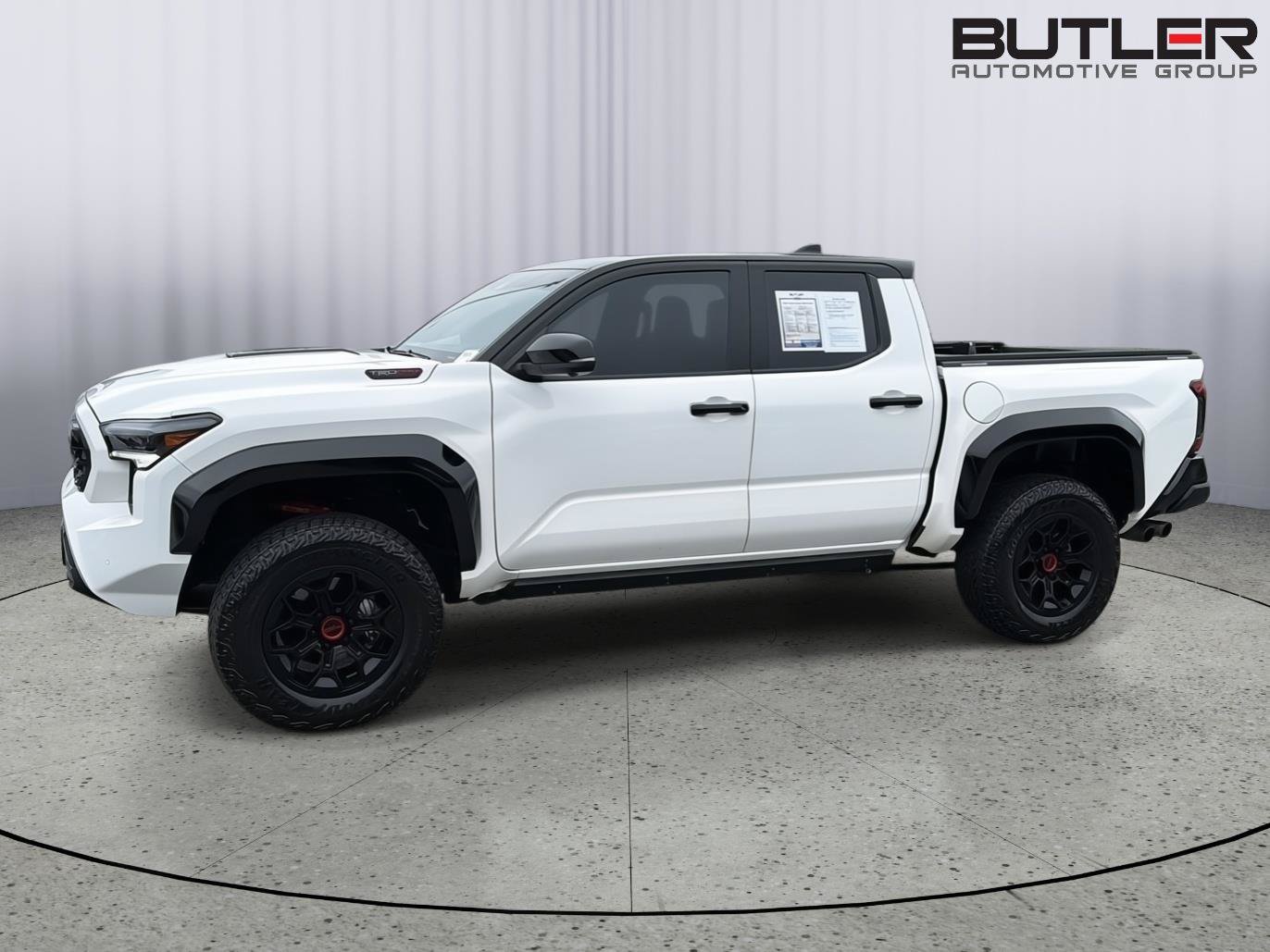 Used 2026 Toyota Tacoma TRD Pro AWD/4WD image 3