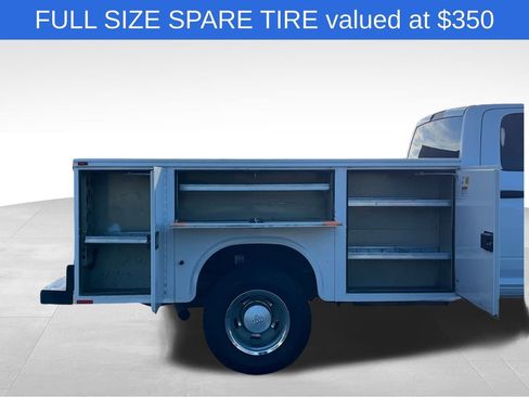 Used 2015 RAM 3500 Tradesman image 2