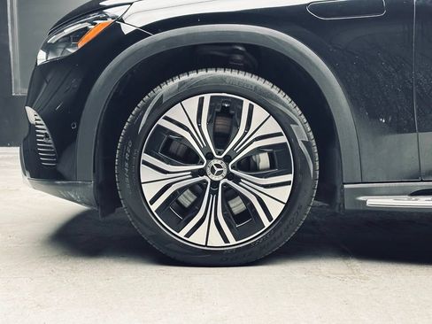 Used 2023 Mercedes-Benz EQE 350+ 4MATIC SUV w/ Exclusive Trim Package image 38