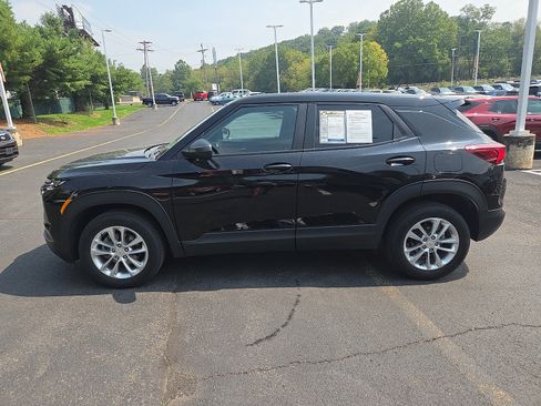 Used 2025 Chevrolet TrailBlazer LS w/ LS Convenience Package AWD/4WD image 6