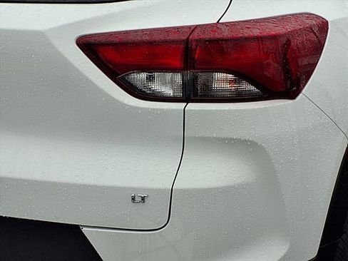 Used 2023 Chevrolet TrailBlazer LT w/ Convenience Package image 24