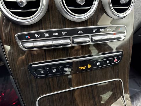 Used 2022 Mercedes-Benz GLC 300 4MATIC image 62