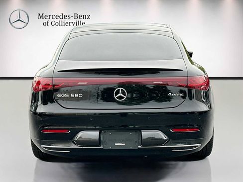 Used 2022 Mercedes-Benz EQS 580 4MATIC Sedan image 6